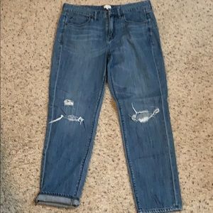 Women’s J Crew lightweight boyfriend jeans